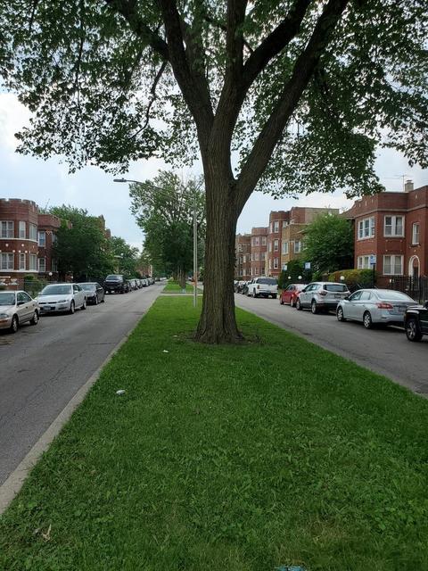 8015 S Eberhart Ave, Chicago, IL 60619 photo 4