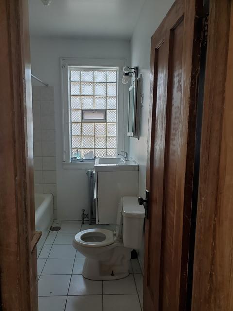 8015 S Eberhart Ave, Chicago, IL 60619 photo 8