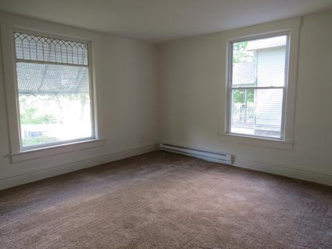 372 Hendee St, Elgin, IL 60123 photo 12