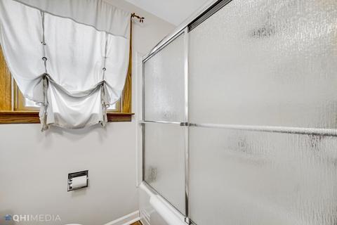 4505 Wisconsin Ave, Forest View, IL 60402 photo 14