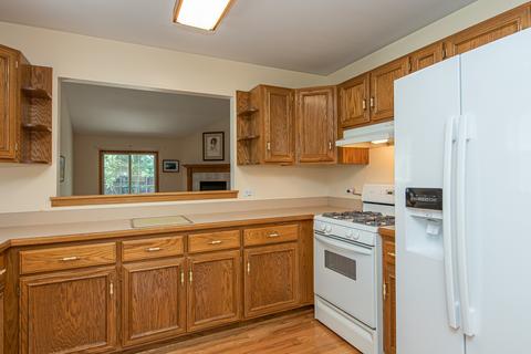 16008 Fairfield Dr, Plainfield, IL 60586 photo 8
