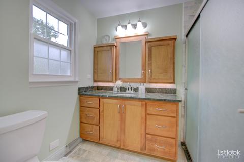 1213 Howard Cir, Wheaton, IL 60187 photo 15