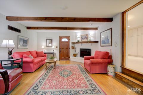 1213 Howard Cir, Wheaton, IL 60187 photo 18