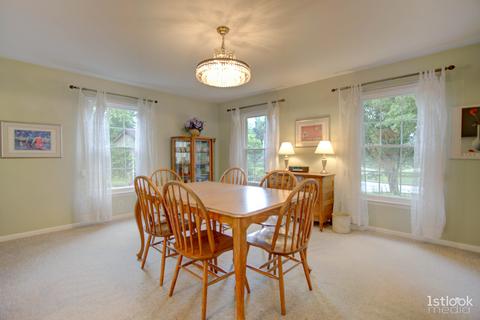 1213 Howard Cir, Wheaton, IL 60187 photo 8