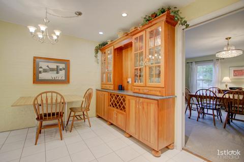 1213 Howard Cir, Wheaton, IL 60187 photo 10