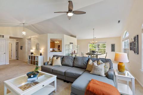 5202 Cobblers Xing, Mchenry, IL 60050 photo 6