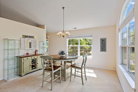 5202 Cobblers Xing, Mchenry, IL 60050 photo 7