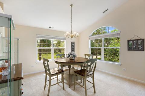 5202 Cobblers Xing, Mchenry, IL 60050 photo 8