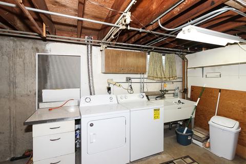 18 N Meyer Ct, Des Plaines, IL 60016 photo 16