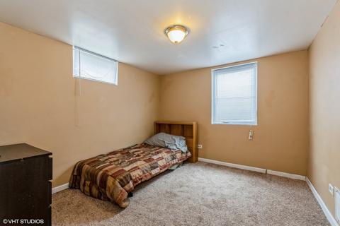 1252 Erie St, Elgin, IL 60123 photo 16