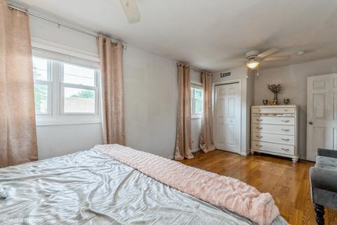 1252 Erie St, Elgin, IL 60123 photo 7