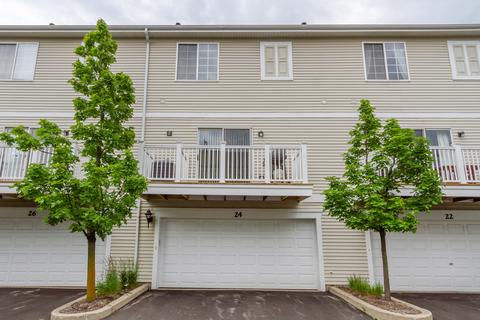 24 Cherbourg Ct, Wheeling, IL 60090 photo 18