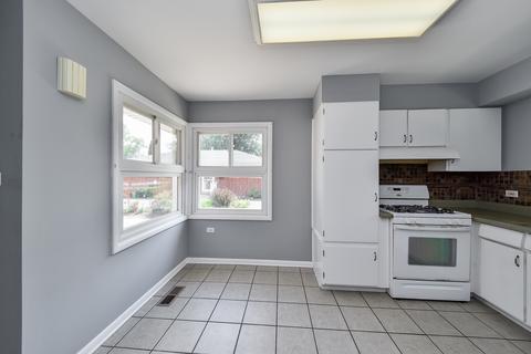 531 S Beverly St, Wheaton, IL 60187 photo 6