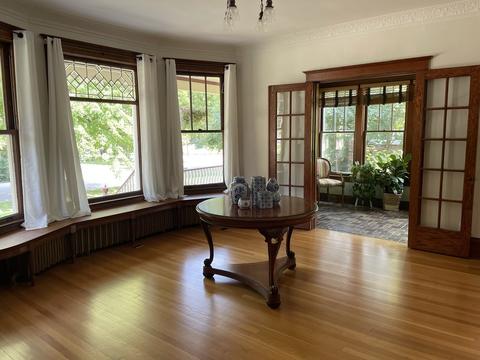 258 Hamilton Ave, Elgin, IL 60123 photo 2