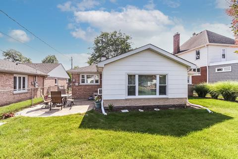 934 W Grant Dr, Des Plaines, IL 60016 photo 20