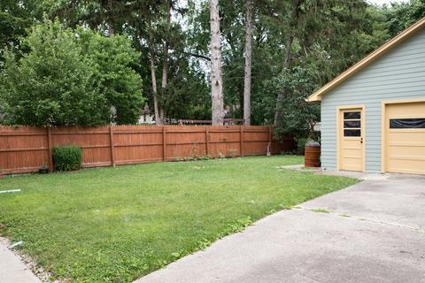 360 Plum St, Aurora, IL 60506 photo 41