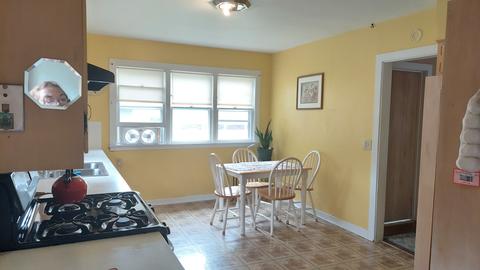 360 Plum St, Aurora, IL 60506 photo 7