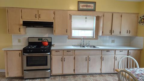 360 Plum St, Aurora, IL 60506 photo 5