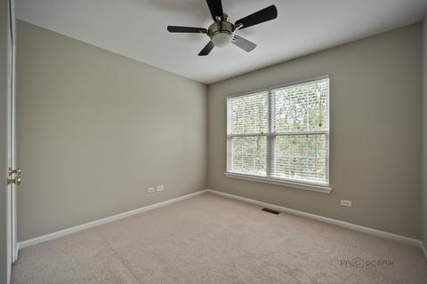 640 Mill Cir #107, Wheeling, IL 60090 photo 18