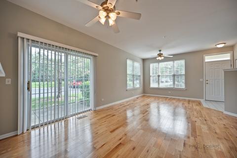 640 Mill Cir #107, Wheeling, IL 60090 photo 6