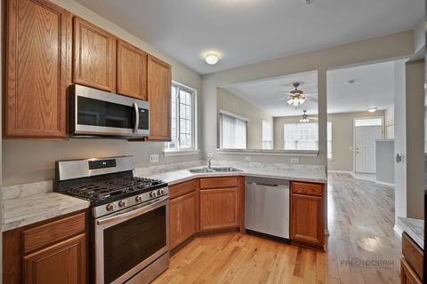 640 Mill Cir #107, Wheeling, IL 60090 photo 9
