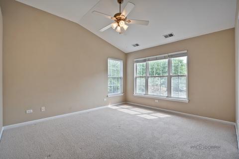 640 Mill Cir #107, Wheeling, IL 60090 photo 14