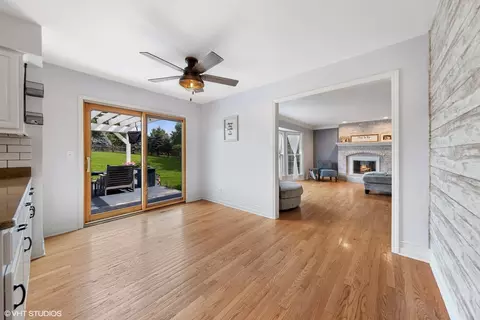 3500 Lakeview Dr, Algonquin, IL 60102 photo 4