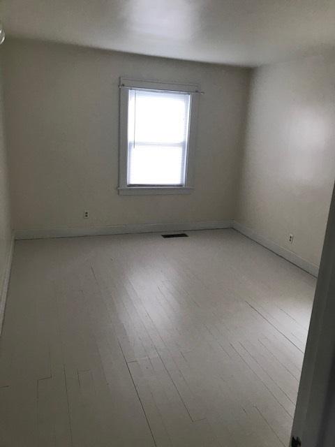 208 W Franklin St, Mclean, IL 61754 photo 4