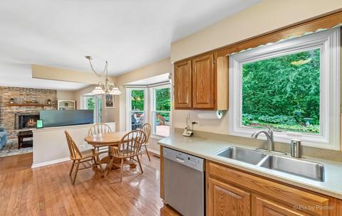 54 Decker Dr, Cary, IL 60013 photo 14