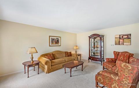 54 Decker Dr, Cary, IL 60013 photo 8