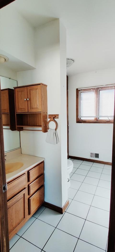 4913 Maplehill Dr, Mccullom Lake, IL 60050 photo 16