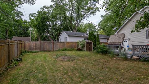4913 Maplehill Dr, Mccullom Lake, IL 60050 photo 4