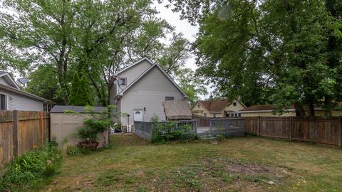 4913 Maplehill Dr, Mccullom Lake, IL 60050 photo 3
