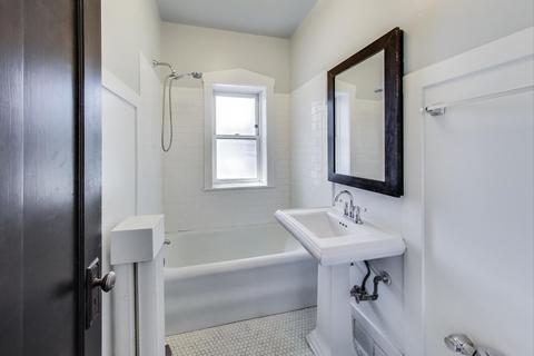 1306 E 56th St #1, Chicago, IL 60637 photo 20