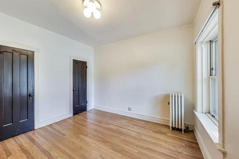 1306 E 56th St #1, Chicago, IL 60637 photo 19