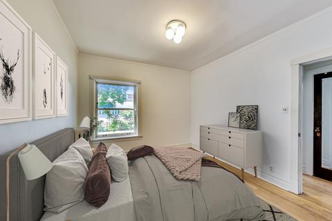 1306 E 56th St #1, Chicago, IL 60637 photo 16