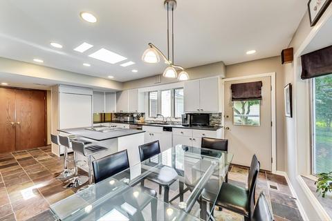306 Pine St, Deerfield, IL 60015 photo 12