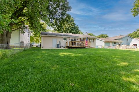 1808 Jacobssen Dr, Normal, IL 61761 photo 4