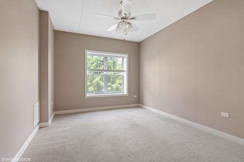 153 Pointe Dr #104, Northbrook, IL 60062 photo 13
