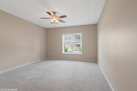 153 Pointe Dr #104, Northbrook, IL 60062 photo 10