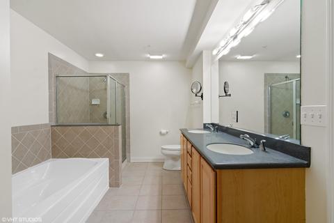 153 Pointe Dr #104, Northbrook, IL 60062 photo 12