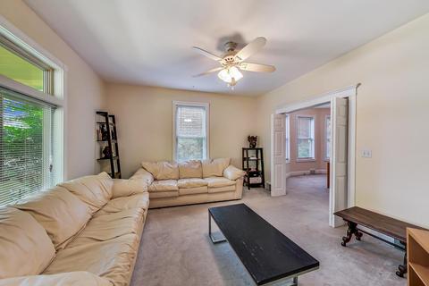 1379 Perry St, Des Plaines, IL 60016 photo 7