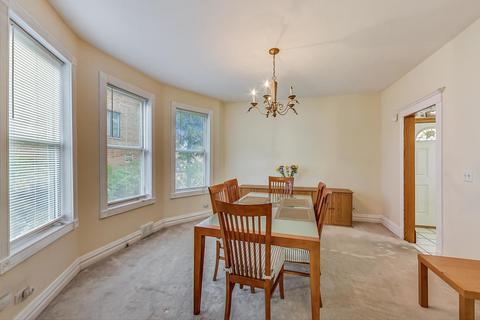 1379 Perry St, Des Plaines, IL 60016 photo 10