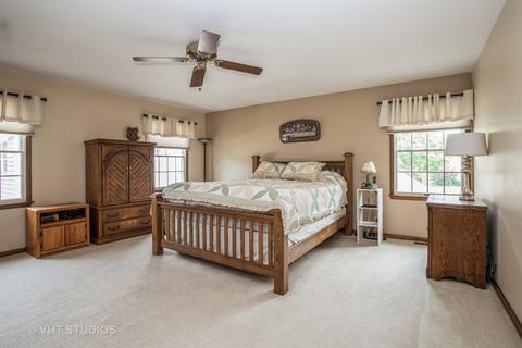 112 Wilcox Dr, Bartlett, IL 60103 photo 7
