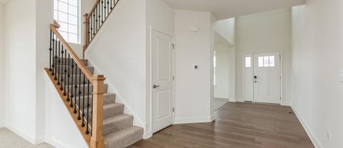3633 Emerald Rd, Elgin, IL 60124 photo 2
