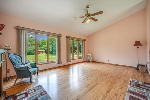 521 E Cedar Dr, Round Lake Park, IL 60073 photo 5