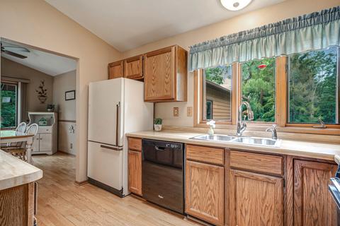 521 E Cedar Dr, Round Lake Park, IL 60073 photo 14