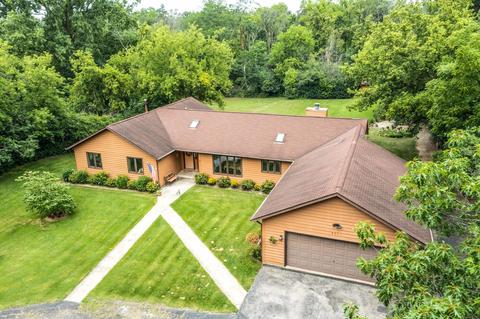 521 E Cedar Dr, Round Lake Park, IL 60073 photo 2
