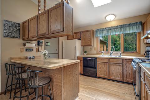 521 E Cedar Dr, Round Lake Park, IL 60073 photo 13