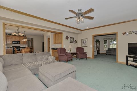 5705 Heather Ln, Johnsburg, IL 60051 photo 15